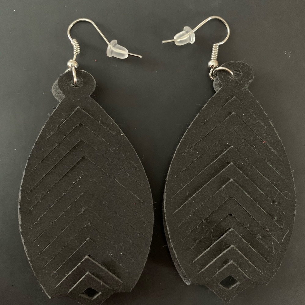 Leather earrings